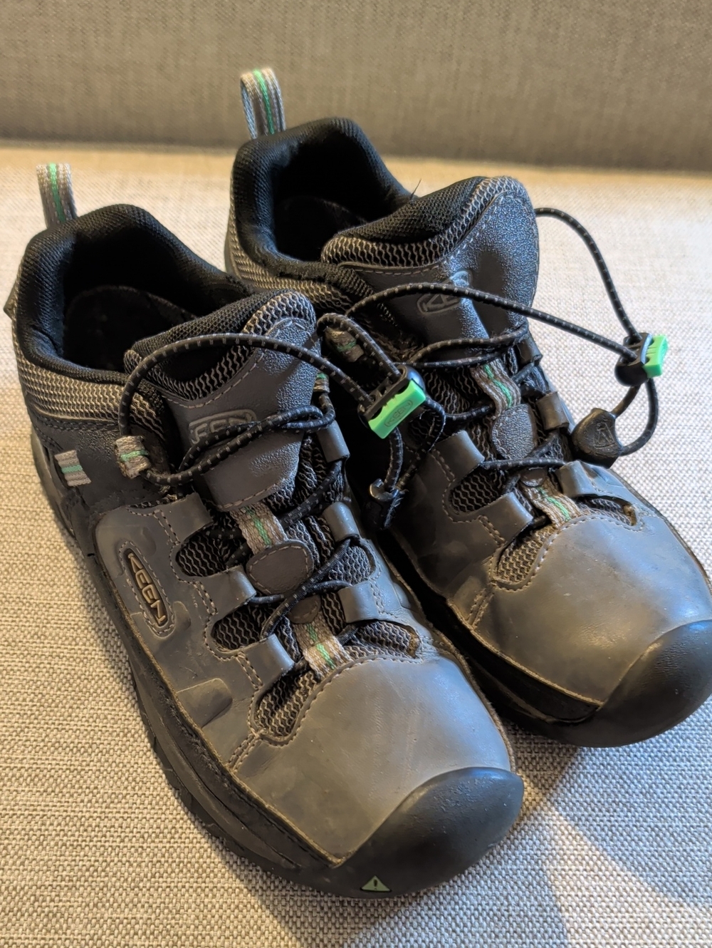 Keen Kids Black Sneakers with Green Accents